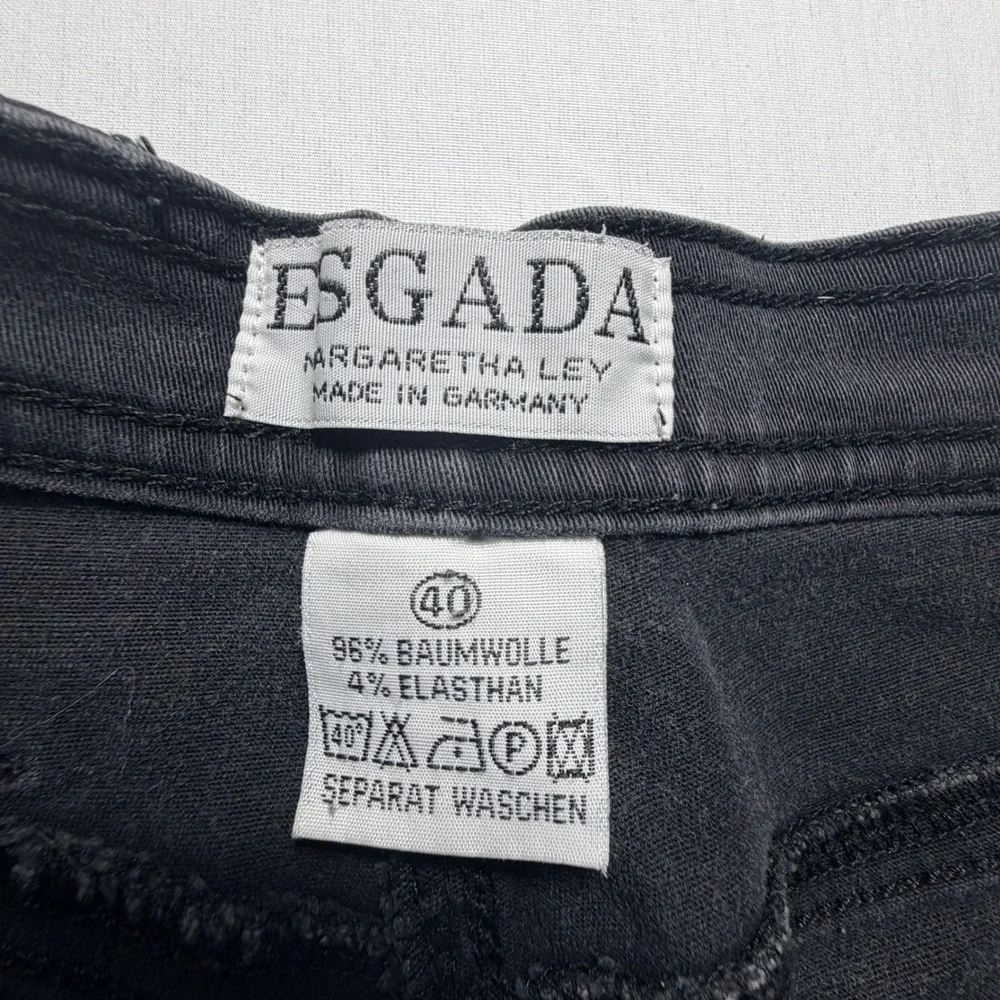 ESGADA Black Denim Jeans Embroidered Logo Duck Detail Women's EUR 40 US 4‎